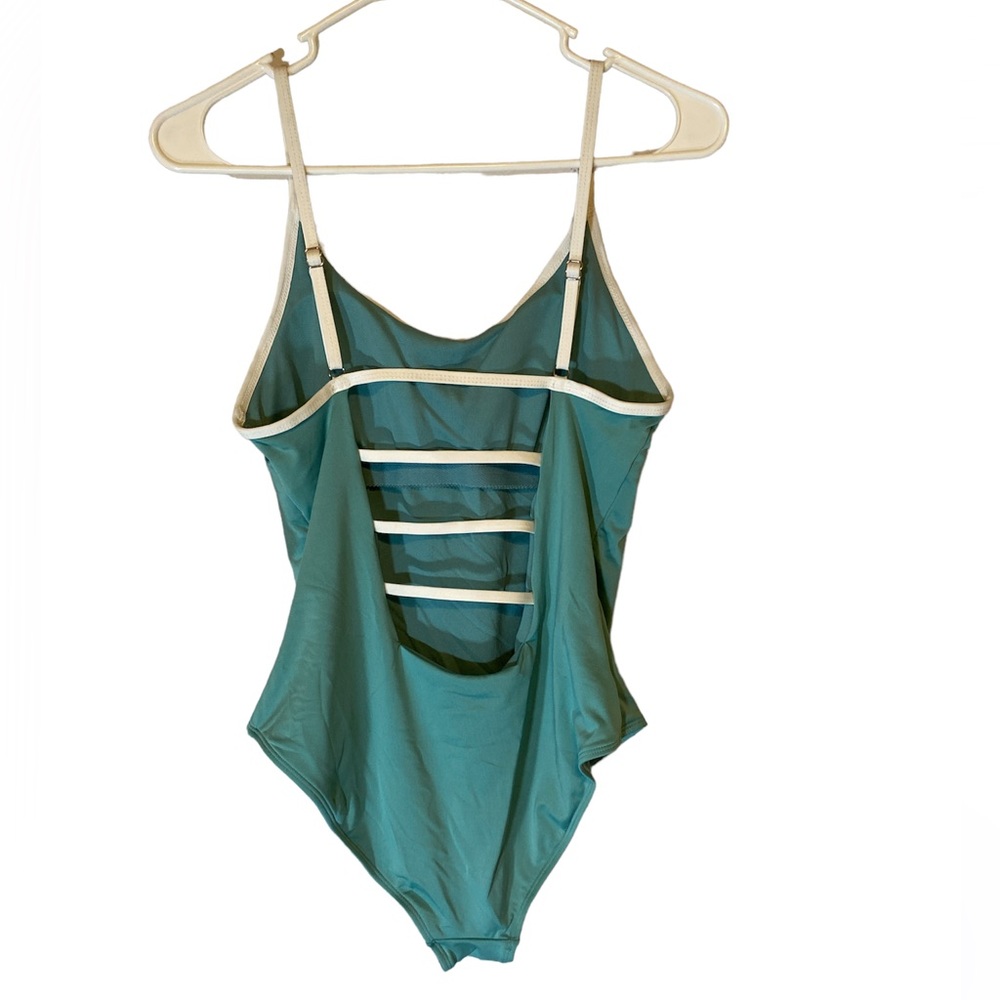 HURLEY Aqua Color Women’s One Piece Swim Suit Multiple Sizes - Picture 2 of 3